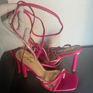 *BRAND NEW* EGO STRAPPY PINK DIAMANTÉ HEEL